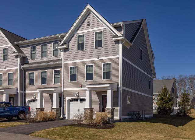 Property at 31 Artisan Way, Dover, NH 03820, 2 beds, 1.5 baths