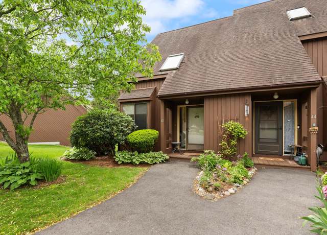 Property at 42 Spring Cove Rd #118, Nashua, NH 03062, 2 beds, 2.5 baths