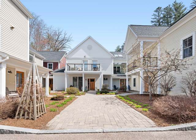 Property at 288 S Main St Unit D, Stowe, VT 05672, 3 beds, 2.5 baths