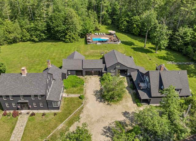 Property at 117 Hayes Rd, Alton, NH 03809, 7 beds, 4 baths