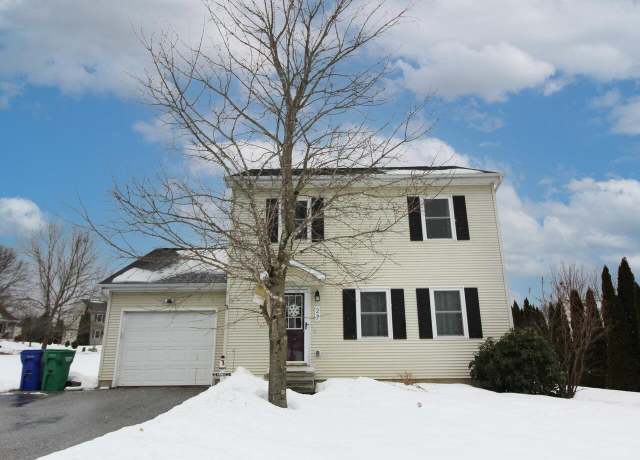 Property at 27 Hunting Ridge Ln, Milton, VT 05468, 3 beds, 1.5 baths