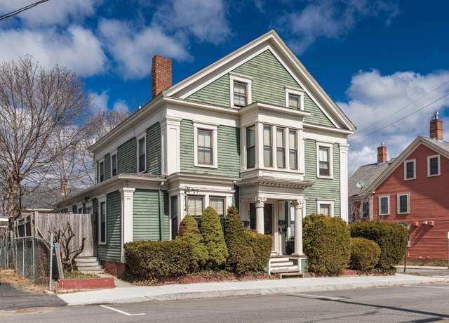 Property at 401 Islington St #3, Portsmouth, NH 03801, 2 beds, 1.5 baths