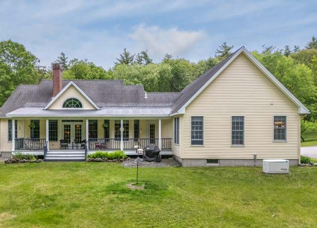 Property at 76 Moose Mountain Rd, Brookfield, NH 03872, 3 beds, 2.5 baths