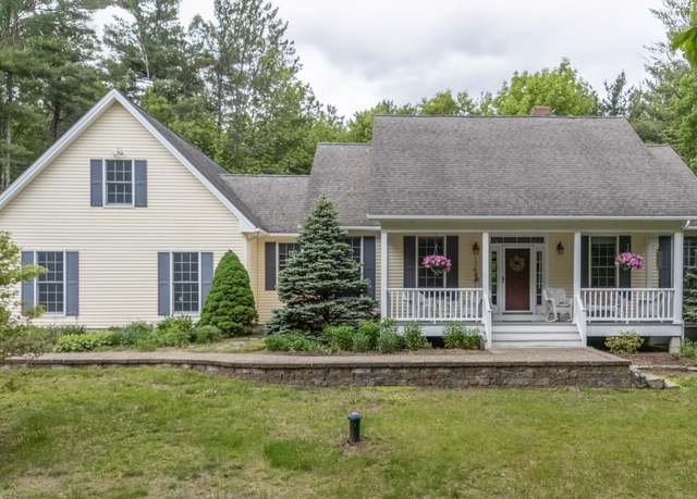 Property at 76 Moose Mountain Rd, Brookfield, NH 03872, 3 beds, 2.5 baths