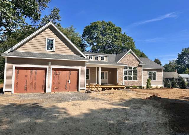 Property at 4 McDermott Rd, Hampton, NH 03842, 3 beds, 2.5 baths