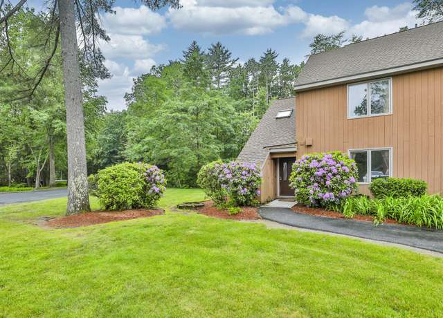 Property at 40 Derry St, Merrimack, NH 03054, 2 beds, 2 baths