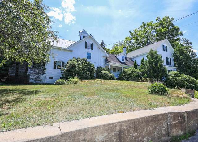 Property at 25 Pleasant St, Goffstown, NH 03045, 4 beds, 3.5 baths