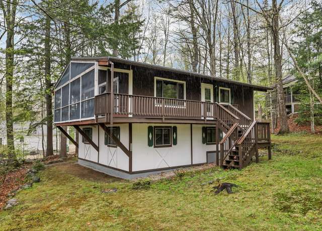 Property at 118 Suissevale Ave, Moultonborough, NH 03254, 4 beds, 2 baths