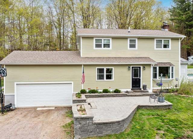 Property at 70 Petty Brook Rd, Milton, VT 05468, 5 beds, 2.5 baths