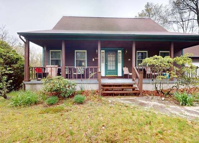Property at 1862 Hooksett Rd, Hooksett, NH 03106, 4 beds, 2.5 baths