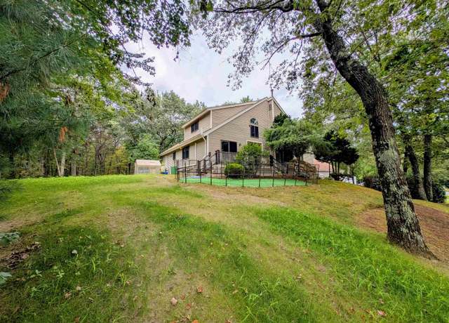 Property at 2 Remington Ct, Derry, NH 03038, 6 beds, 6 baths