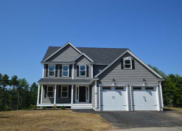 Property at 24 Shelburne Ln, Concord, NH 03301, 3 beds, 2.5 baths