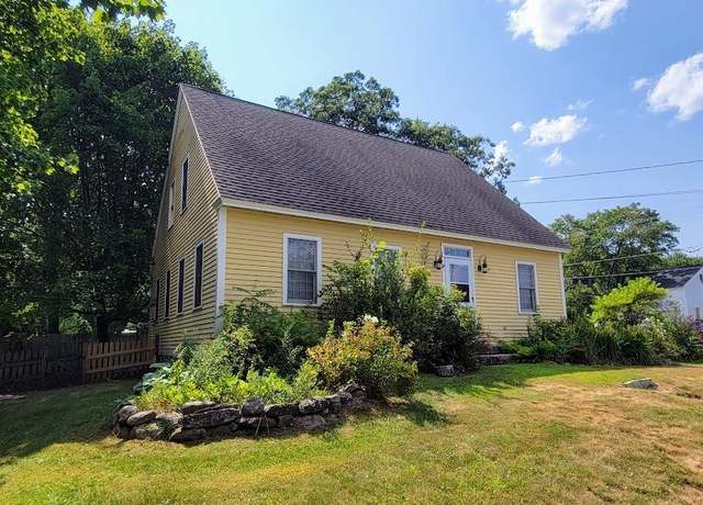 Property at 53 Prospect St, Henniker, NH 03242, 3 beds, 2.5 baths