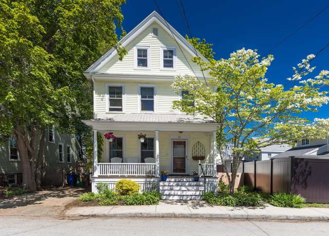 Property at 25 Chauncey St, Portsmouth, NH 03801, 4 beds, 1.5 baths