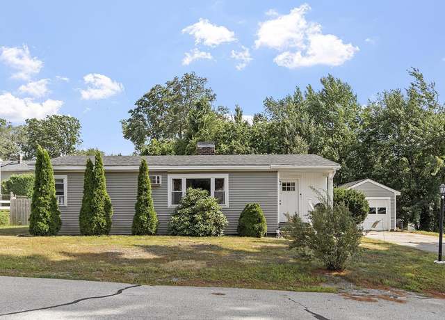 Property at 73 Crosbie St, Manchester, NH 03104, 2 beds, 1 bath