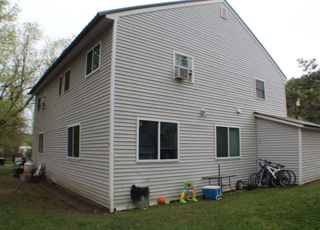 Property at 335 S Main St, Landaff, NH 03585, 9 beds, 4 baths