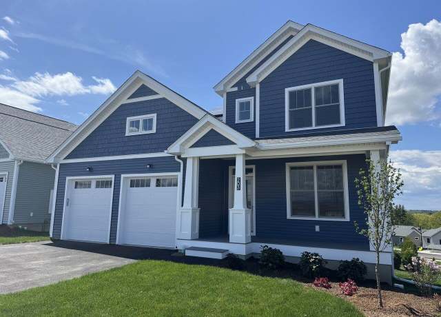 Property at 203 Leo Ln, South Burlington, VT 05403, 3 beds, 2.5 baths