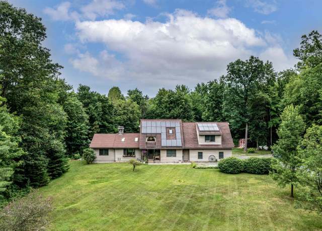 Property at 384 Basin Rd, Brandon, VT 05701, 4 beds, 3.5 baths