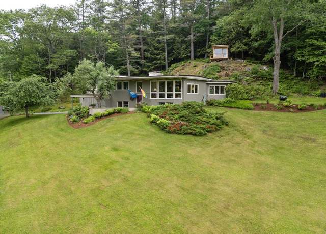 Property at 112 Hopson Rd, Norwich, VT 05055, 3 beds, 2 baths