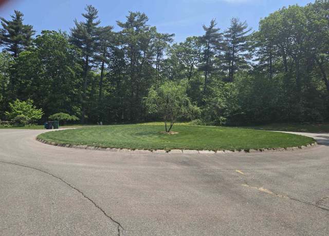 Property at 10 Stoneleigh Dr, Derry, NH 03038
