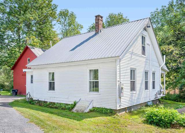 Property at 147 Bridge St, Waitsfield, VT 05673, 3 beds, 2 baths