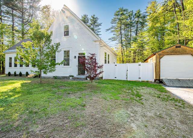 Property at 15 School St, Epping, NH 03042, 3 beds, 1.5 baths