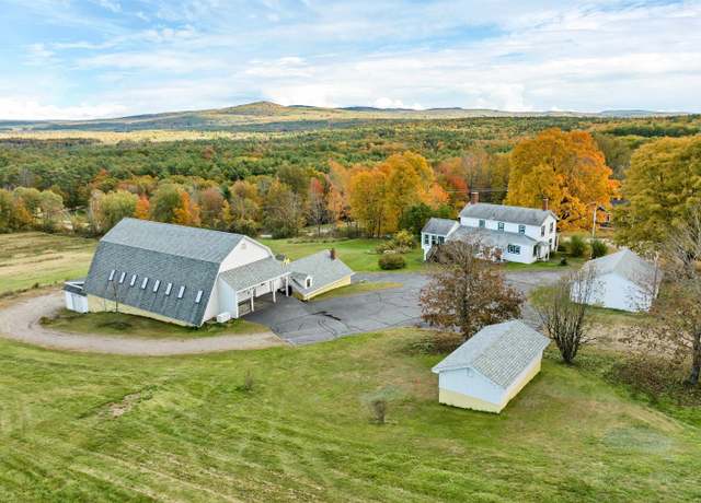 Property at 349 Halls Hill Rd, Alton, NH 03809, 3 beds, 2.5 baths