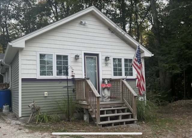 Property at 30 Hummingbird Ln, Hillsborough, NH 03244, 1 bed, 1 bath