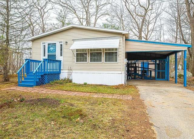 Property at 2 Elm Pl, Loudon, NH 03263, 2 beds, 2 baths