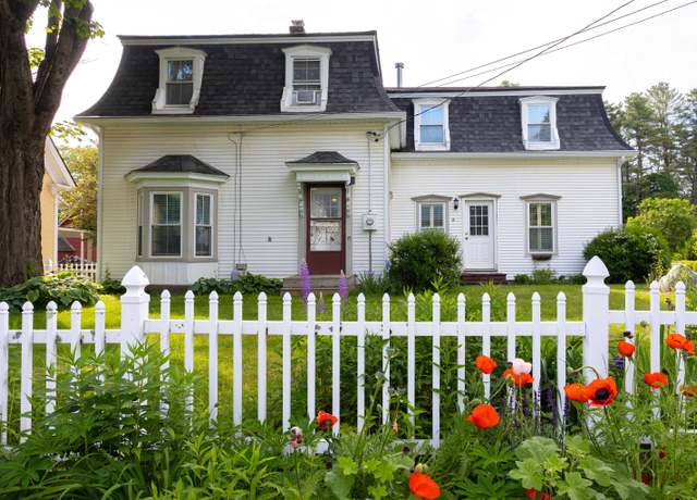 Property at 14 Church St, Middlesex, VT 05602, 3 beds, 2 baths