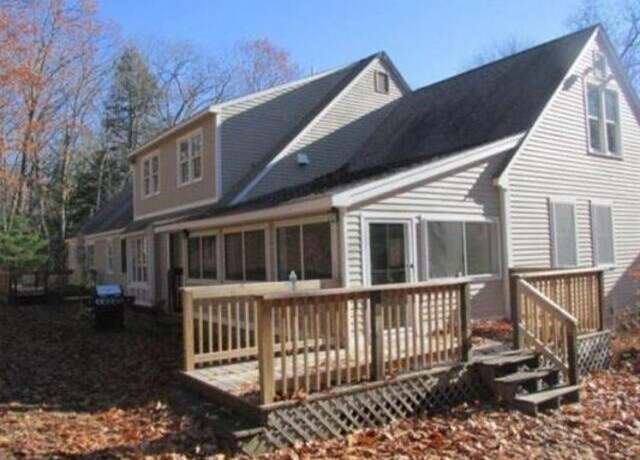 Property at 99 Cambridge Rd, Bedford, NH 03110, 3 beds, 2.5 baths