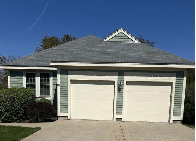 Property at 23 Glenn Eagle Dr, Bedford, NH 03101, 2 beds, 2.5 baths
