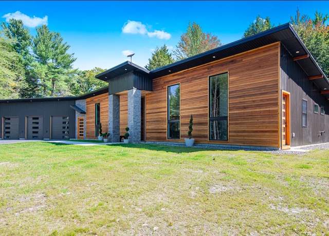 Property at 2076 Stanley Rd, Franklin, VT 05457, 3 beds, 3 baths