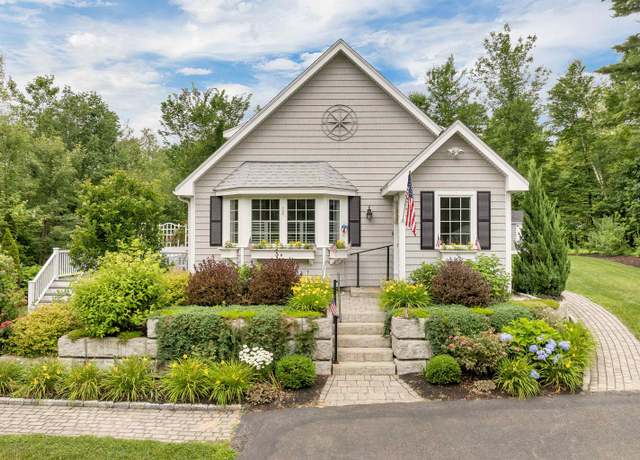 Property at 127 Forest Rd, Wolfeboro, NH 03894, 3 beds, 2.5 baths