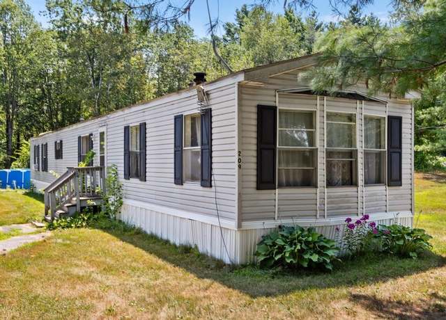 Property at 209 Hampstead Rd, Derry, NH 03038, 3 beds, 2 baths