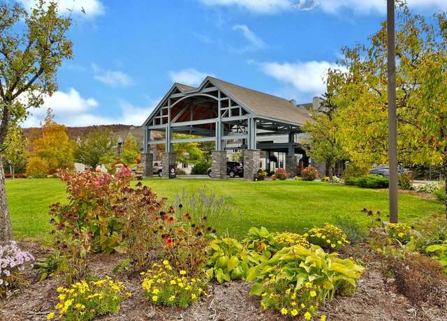 Property at 228 E Mountain Rd Unit 152 I, Killington, VT 05751, 2 beds, 2 baths