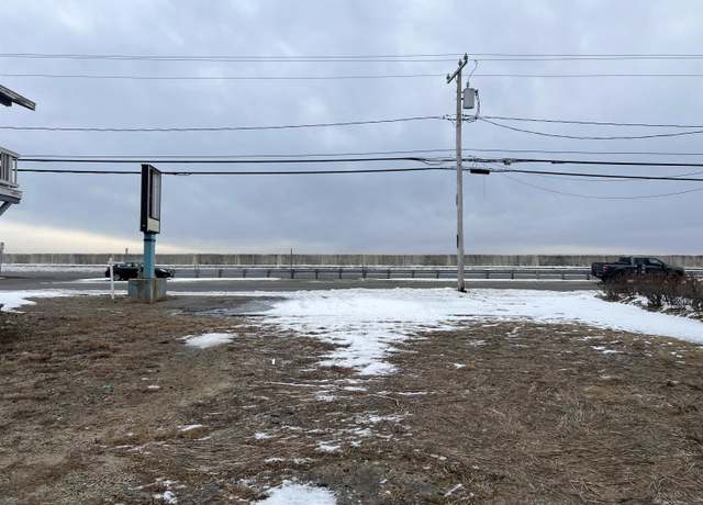Property at 595 Ocean Blvd, Hampton, NH 03842