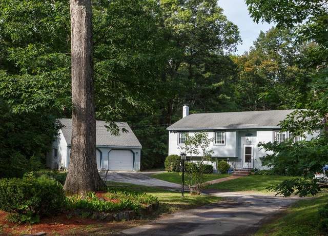 Property at 1 Hildreth Dr, Litchfield, NH 03052, 3 beds, 1.5 baths