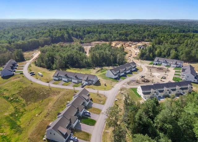 Property at 21 Brightstone Way #17, Sandown, NH 03873, 2 beds, 2.5 baths