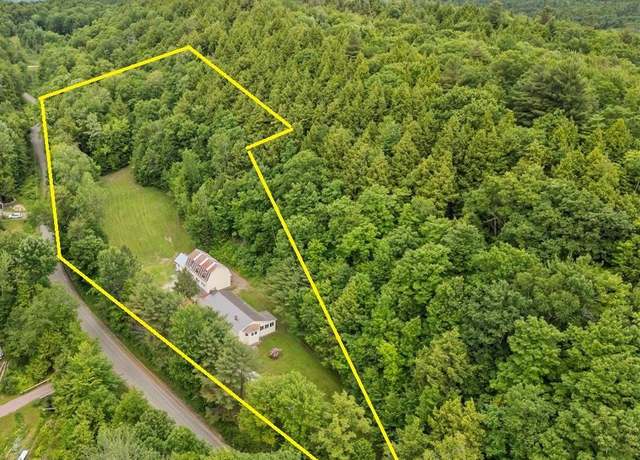 Property at 89 Catella Rd, Essex, VT 05452, 3 beds, 2 baths