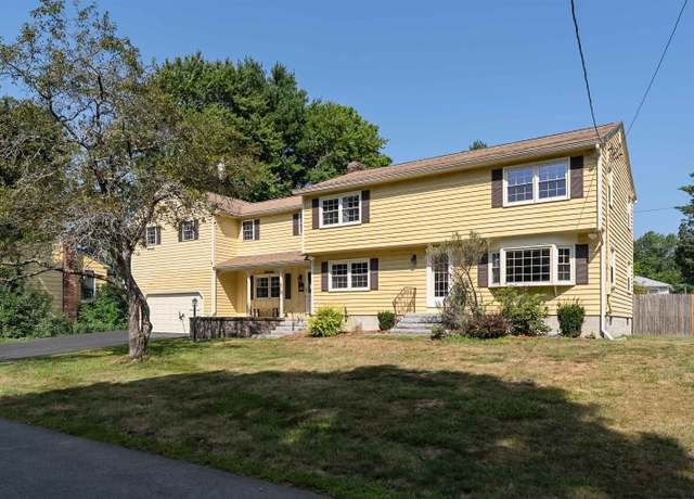 Property at 21 Garrison Rd, Salem, NH 03079, 5 beds, 3.5 baths