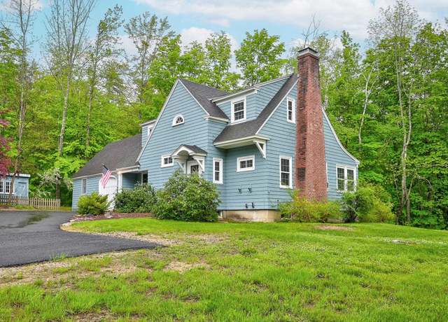 Property at 32 Hurricane Mountain Rd, Conway, NH 03860, 3 beds, 2 baths