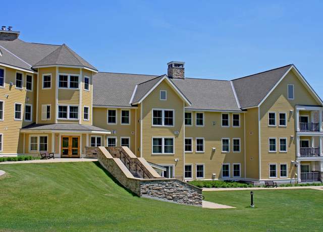 Property at 193 Jackson Gore Rd Unit 640/642, Ludlow, VT 05149, 2 beds, 3 baths