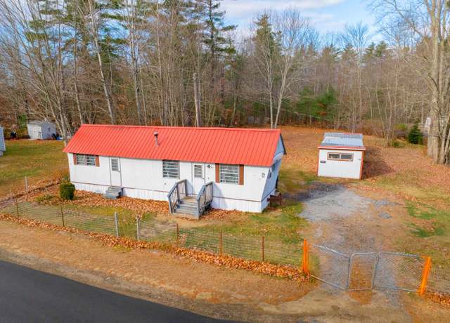 Property at 26 Flat Rock Bridge Rd, Rochester, NH 03868, 2 beds, 1 bath