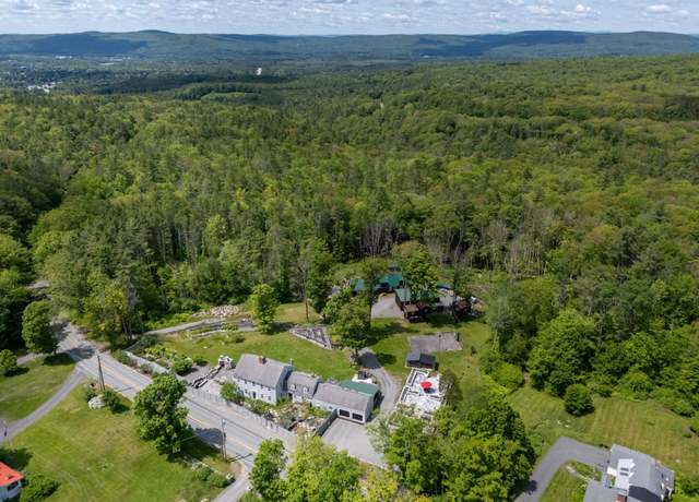 Property at 152 Concord Rd, Keene, NH 03431, 4 beds, 3.5 baths