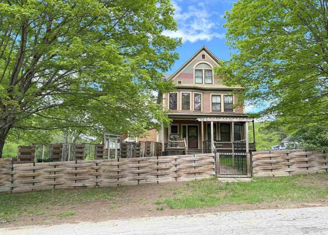 Property at 62 Elm Ave, Franklin, NH 03235, 5 beds, 3 baths
