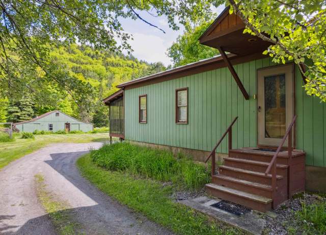 Property at 480 VT-110, Tunbridge, VT 05077, 3 beds, 2 baths
