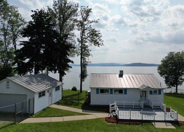 Property at 1527 Colchester Point Rd, Colchester, VT 05446, 3 beds, 1 bath