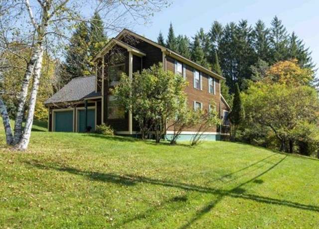 Property at 27 Ledgewood Ter, Montpelier, VT 05602, 3 beds, 1.5 baths