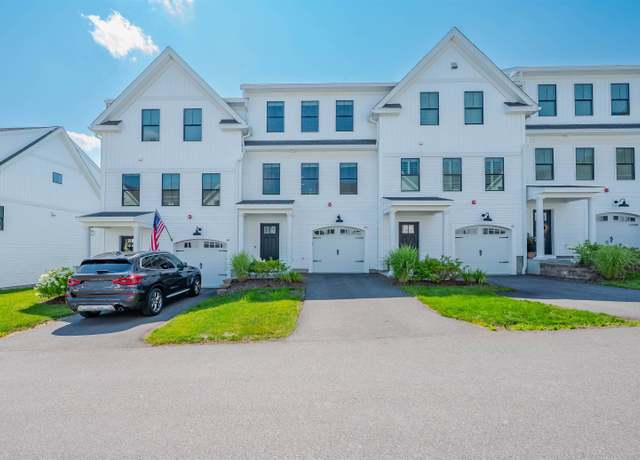 Property at 40 Northfield Dr Unit F2, Dover, NH 03820, 2 beds, 1.5 baths